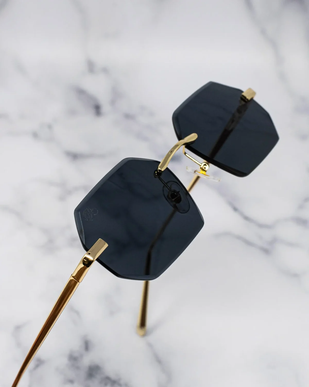 NOIR GOLD HEPTAD - Image 4