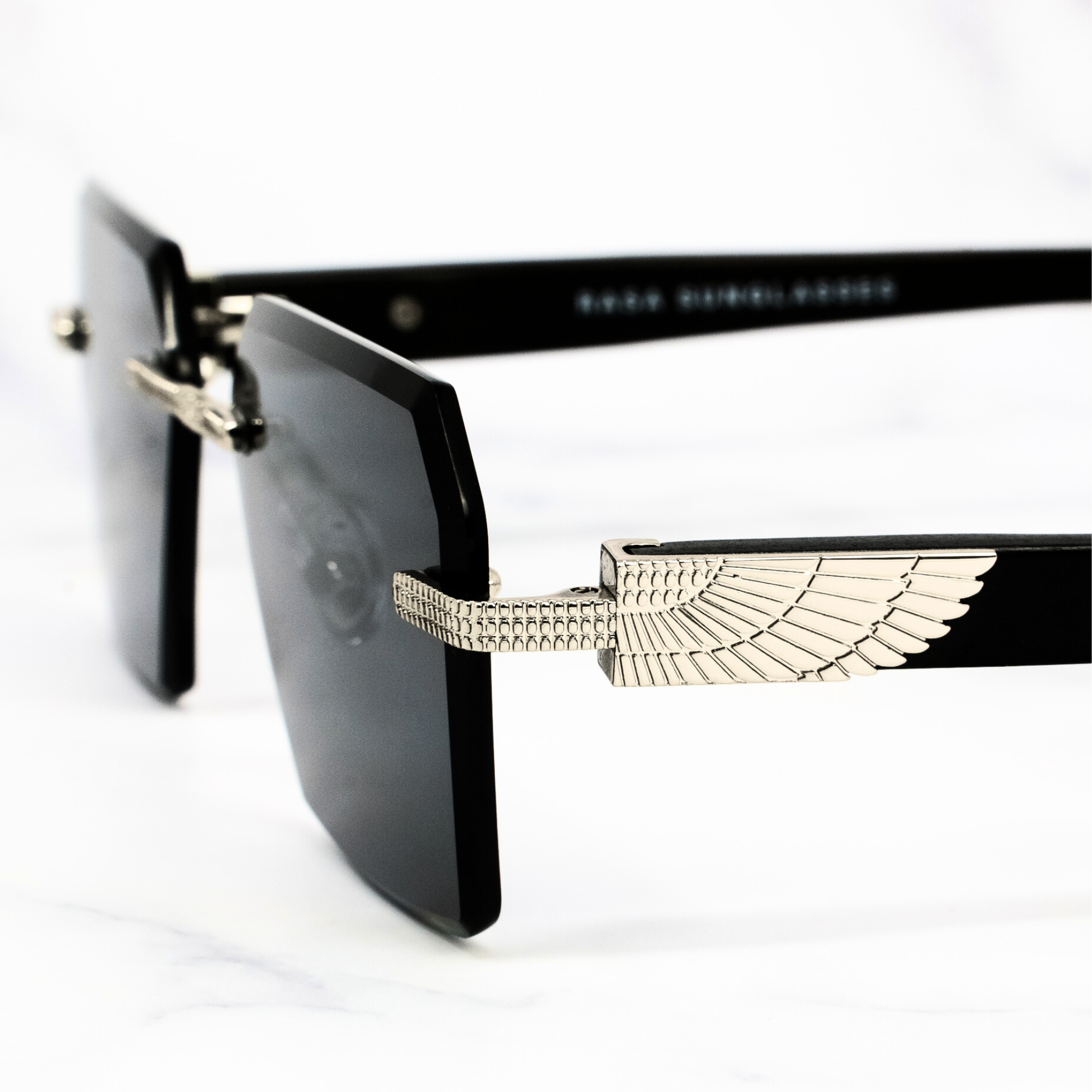noir white gold canarise 4