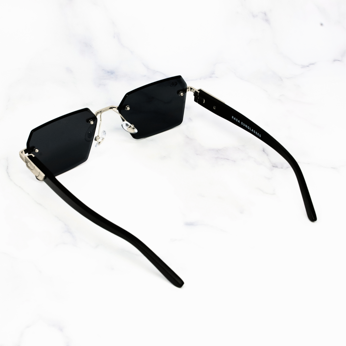 noir white gold canarsie 3