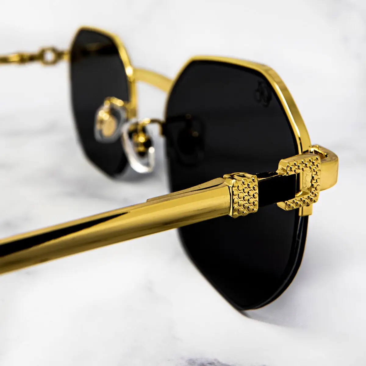 regal black gold back fixed