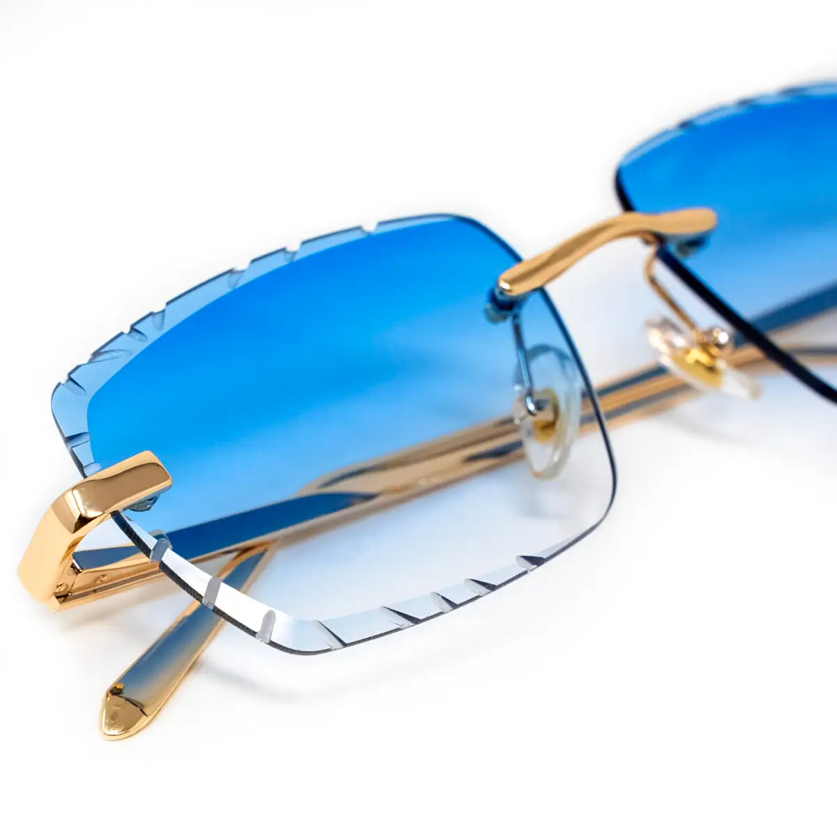 CERULEAN GOLD REGALIA - Image 4